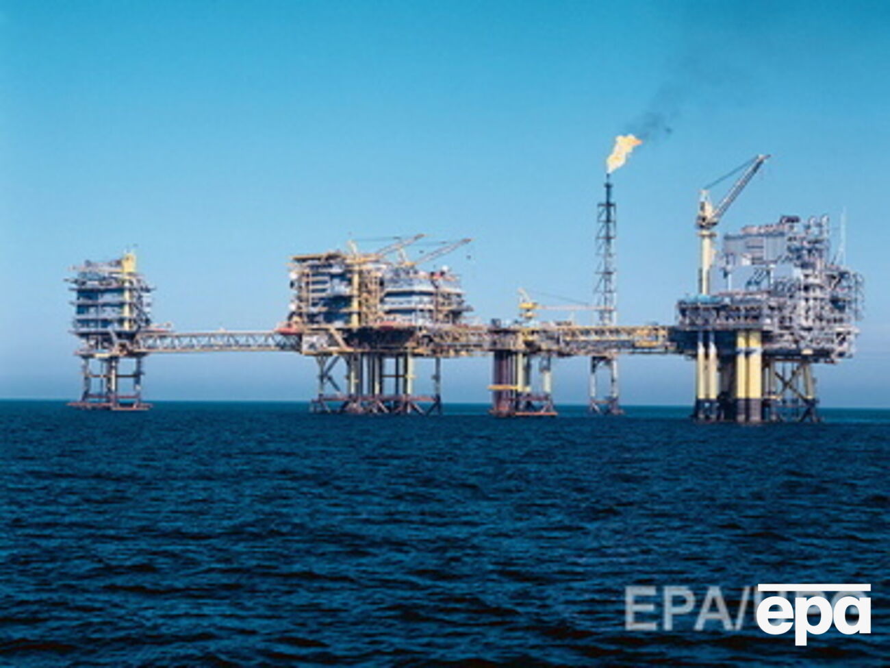 С начала 2014 года котировки нефти WTI подешевели на 41%