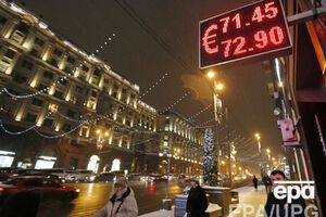 Россиянам пояснили, что их предостерегали от оформления ипотеки в зарубежной валюте