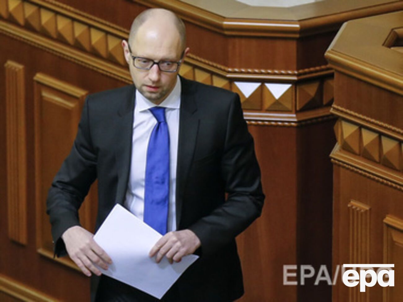 В понедельник Яценюк посетит штаб-квартиру НАТО