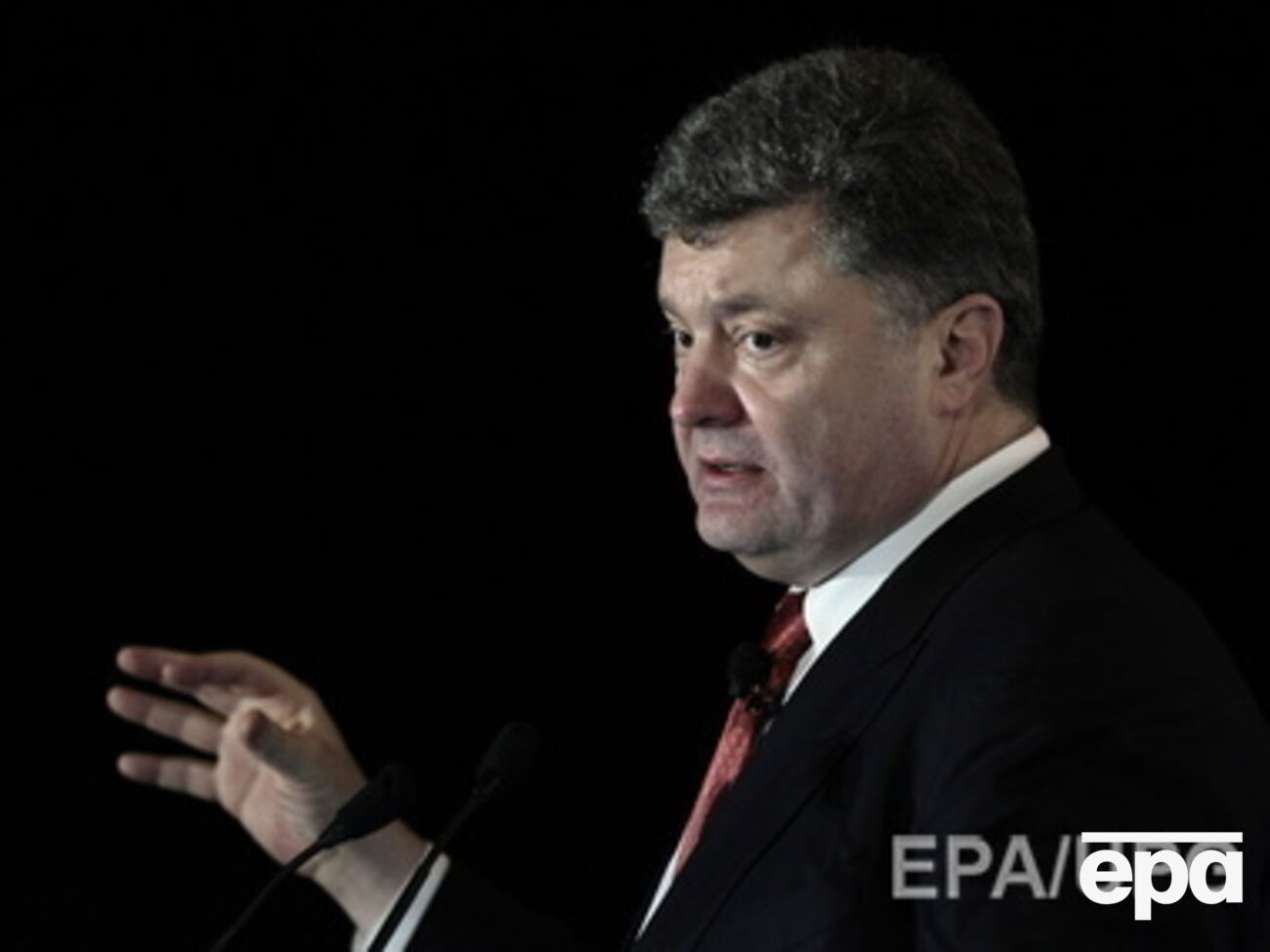 Порошенко заверил, что не собирается восстанавливать ядерный статус Украины