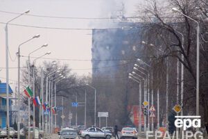 По словам правозащитников, их преследовал легковой автомобиль с вооруженными людьми в масках