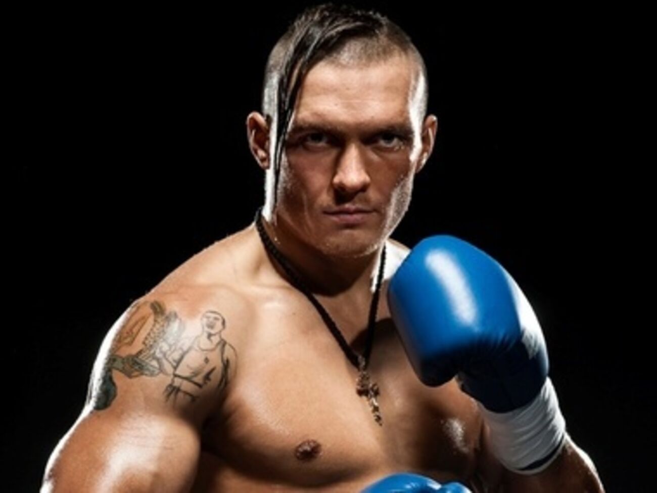 Усик провел первую защиту титула