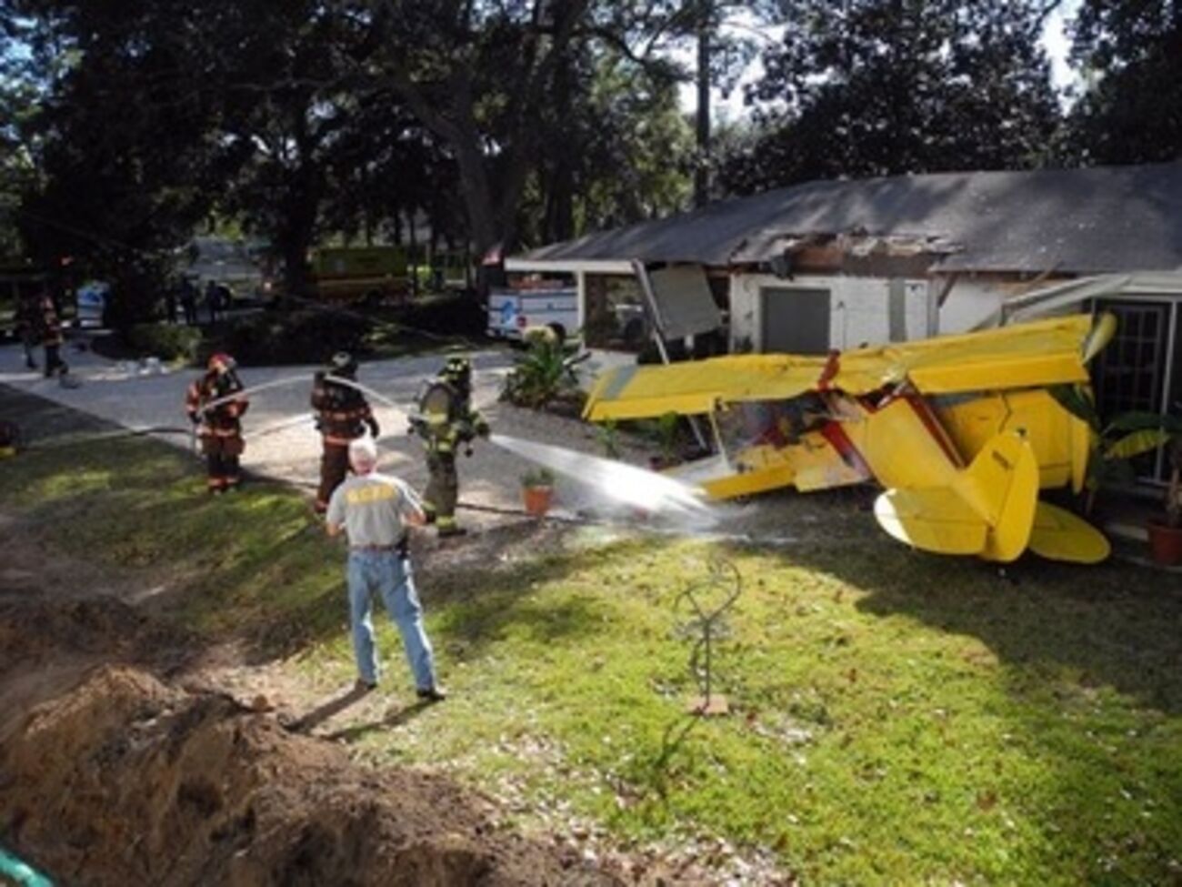 Пилот самолета погиб