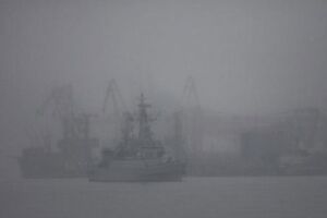 Керченская переправа снова не работает из-за тумана