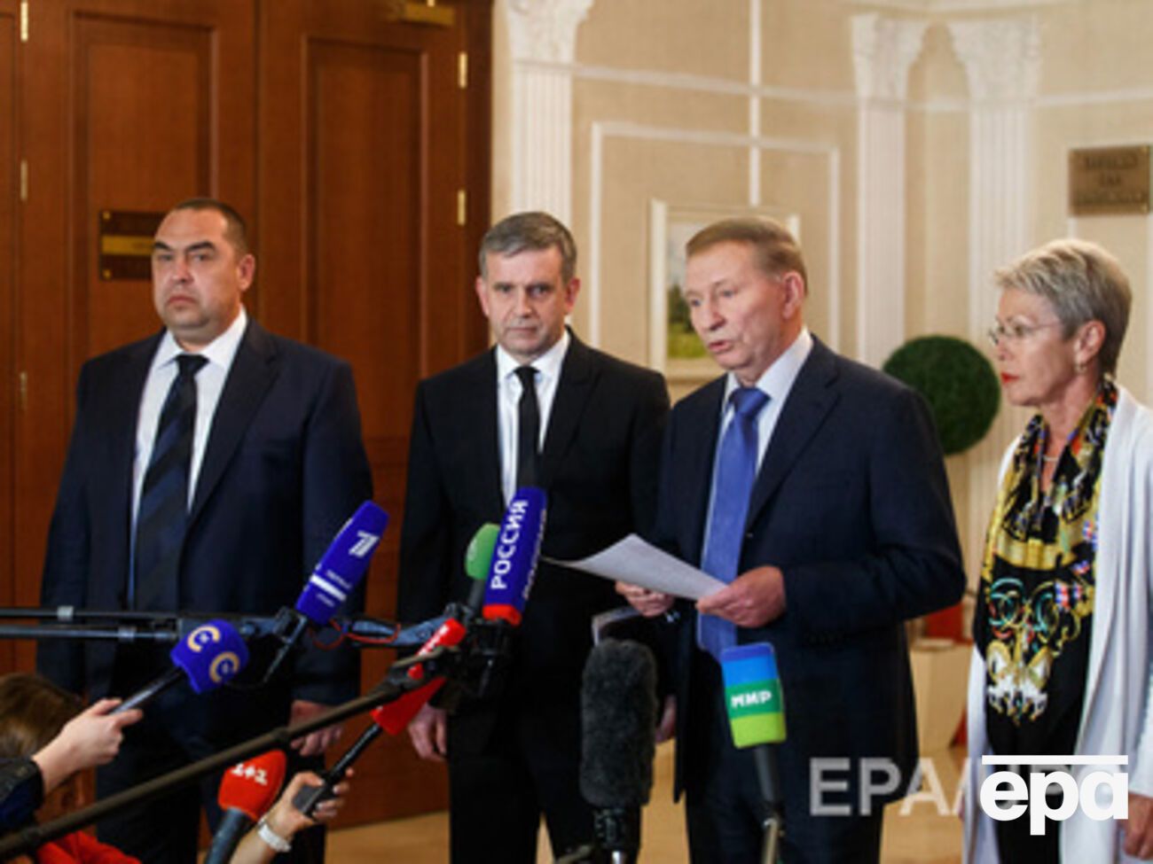 Руководители Украины, Германии и Франции выступают за скорейшую встречу контактной группы