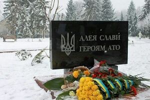 С апреля погибли более 900 украинских военных