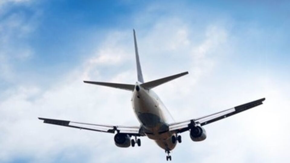 Самолеты не могут летать в три крупных украинских города