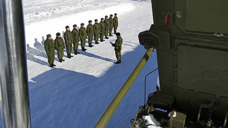 Россия проводит очередные учения