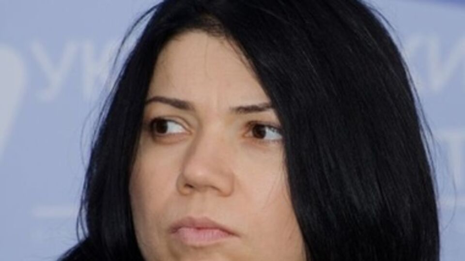 Сюмар заявила, что в окончательной редакции закон об общественном вещании может быть принят сразу после Нового года