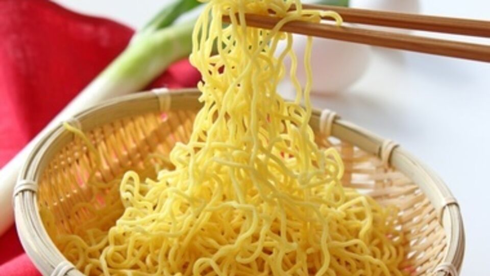 Поставки российской лапши в Беларусь запретил главный санитарный врач