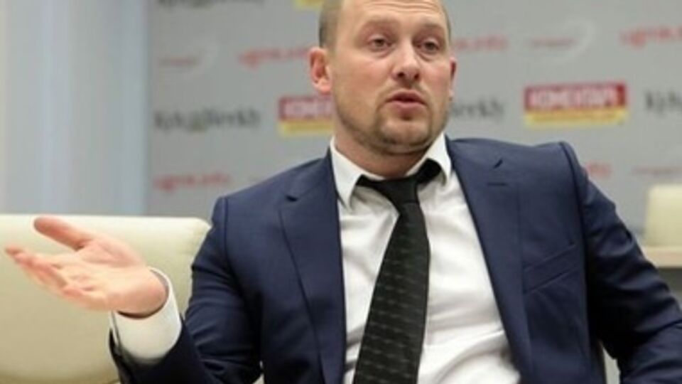 Каплину вернули удостоверение и значок