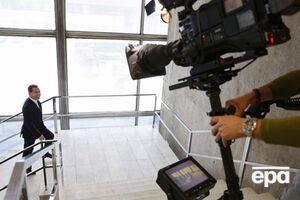 Cuts are used for the sake of dynamics and in order not to slow down the action in cinema, Maidan is cut out from Medvedev’s article as such