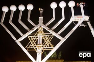 Президент поздравил евреев с Ханукой