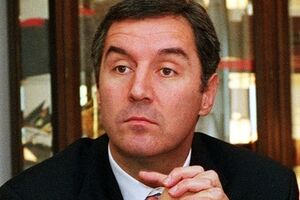 Черногория поддержит ЕС, пусть даже ей не нравится суть санкций, отметил Дуканович