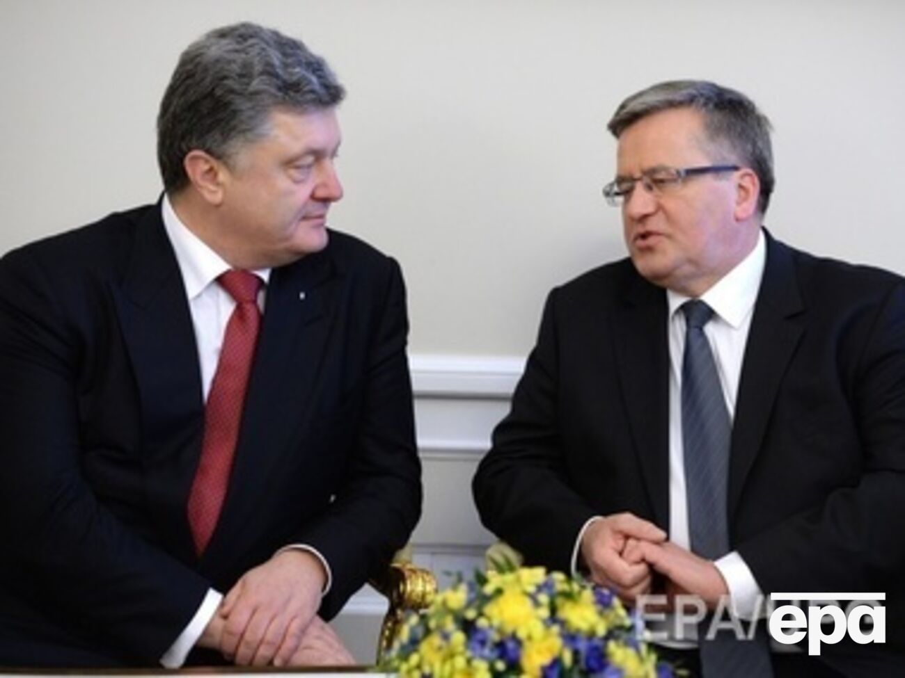 Порошенко встретился с Коморовским