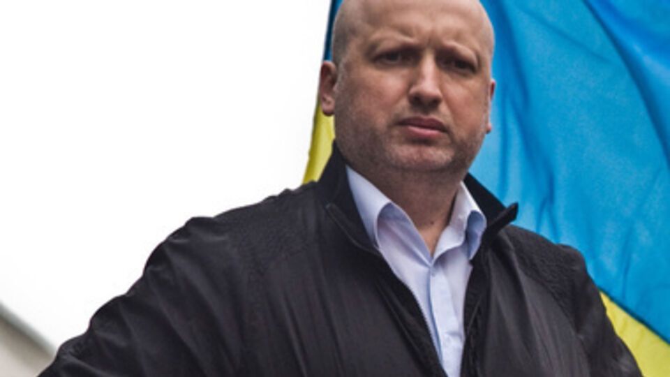 Турчинов сообщил, что Украина возобновит масштабный призыв