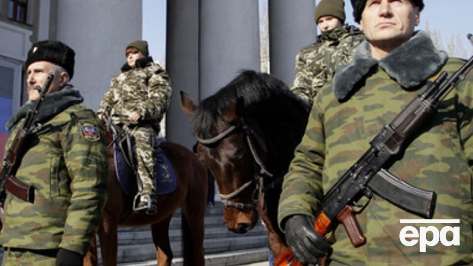 Российские военные пытаются создать на Донбассе единый руководящий центр