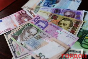 Гривна начала расти