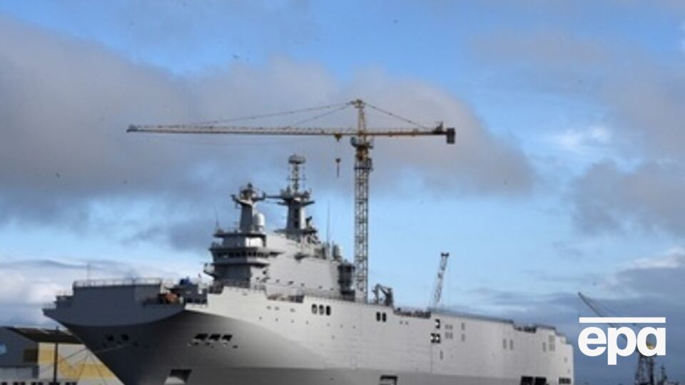 Российские моряки плывут на родину без "Мистраля"