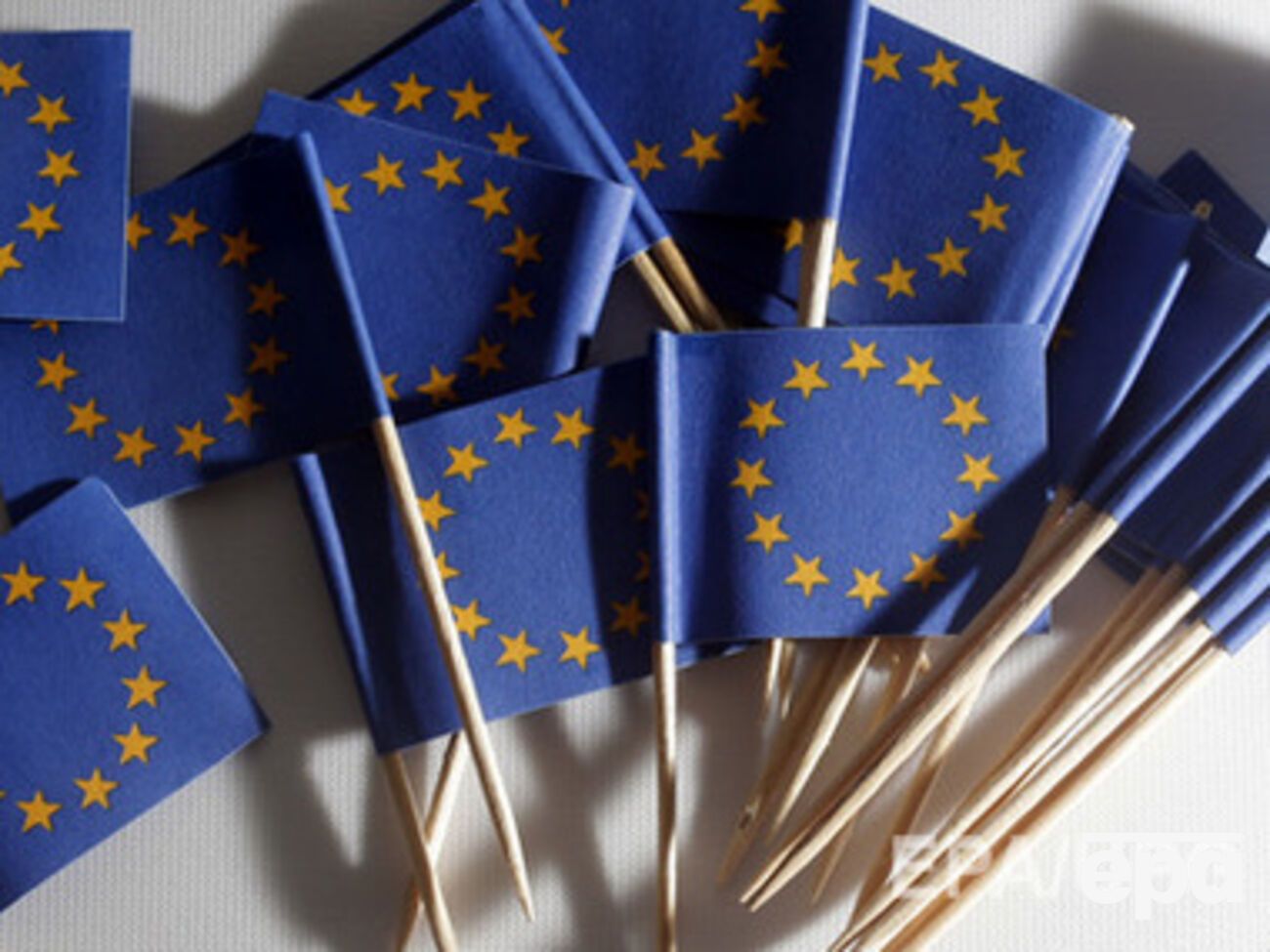 Для получения шенгенской визы украинцы должны будут подавать биометрические данные