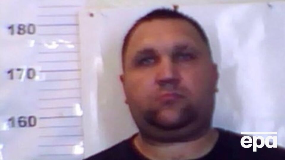 Геращенко сообщил, что подозреваемый в убийстве троих человек в центре Киева имеет рост 185 см и весит около 150 кг