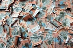 Белорусский рубль потерял около 30% стоимости