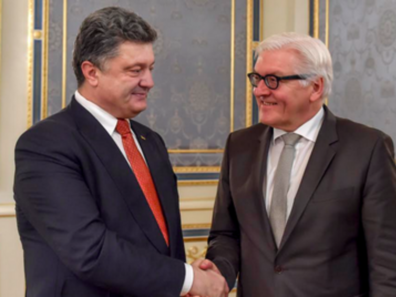 Порошенко и Штаймайер согласны на переговоры 21 декабря, а боевики&nbsp;&mdash; нет