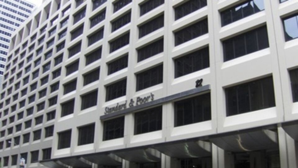S&P предупреждает о возможном дефолте Украины