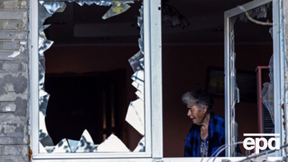 По данным Геннадия Москаля, в результате обстрела в Счастье один дом разрушен, еще один – поврежден