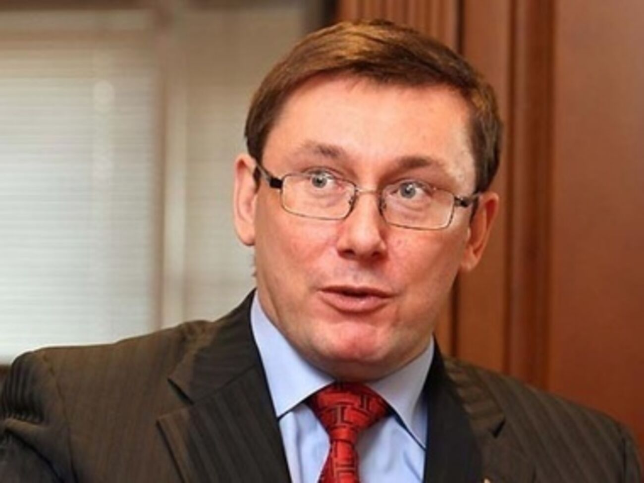 Луценко сообщил, что иностранцы уже подали прошения о смене гражданства