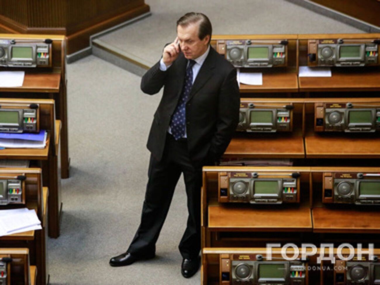 Парламент сегодня будет формировать правительство