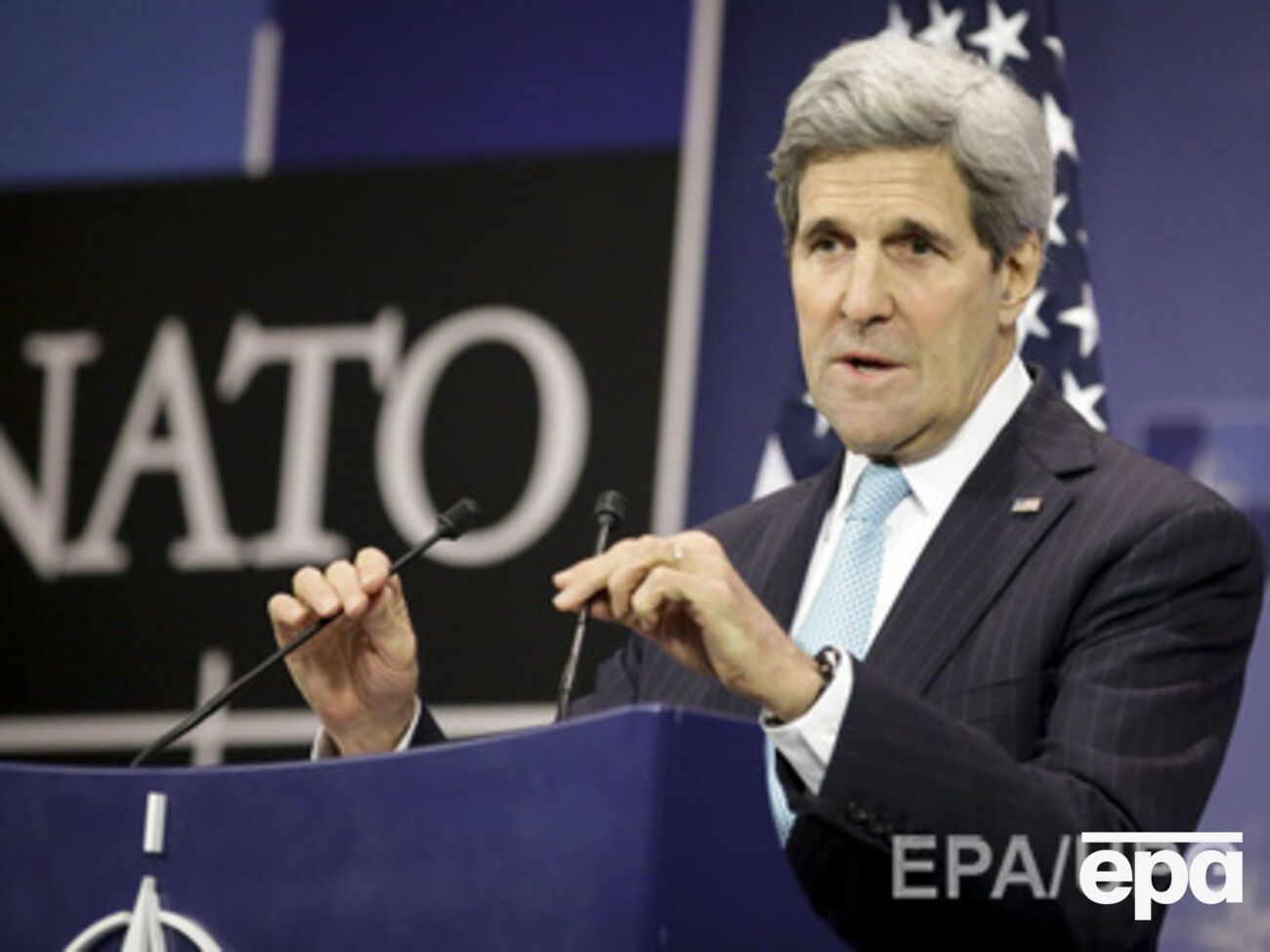 Керри уверен, что Россия поддерживает боевиков на Донбассе