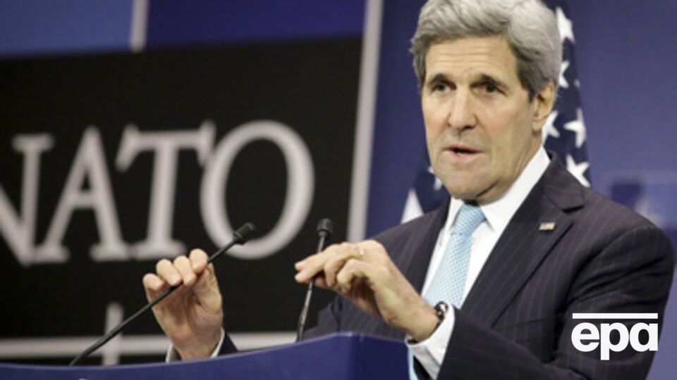 Керри уверен, что Россия поддерживает боевиков на Донбассе