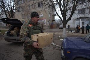 Жители Марьинки получили продукты