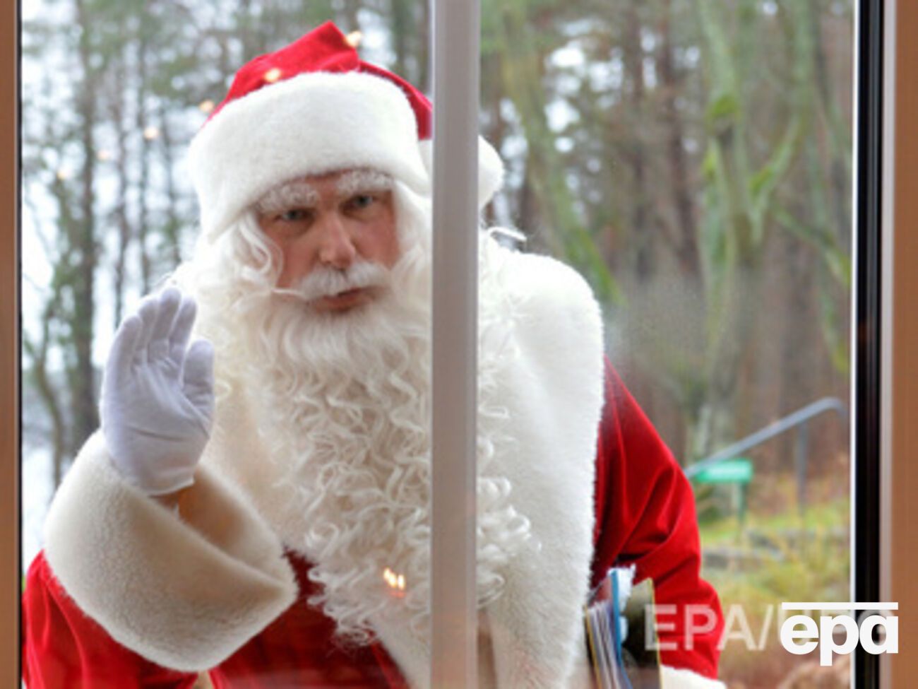 Перед Рождеством британцы тратят 92 фунта стерлингов в минуту на подарки и продукты