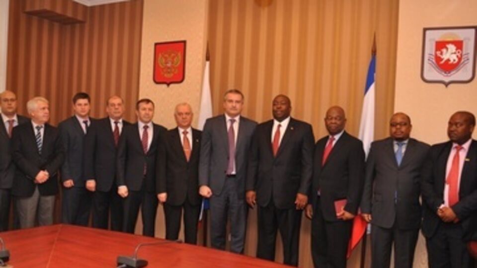 Борис Филатов: Ублюдок Аксенов гордится "государственным визитом"