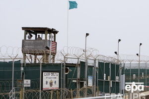 Задержанные в течение 10 лет находились в военной тюрьме США Гуантанамо на Кубе