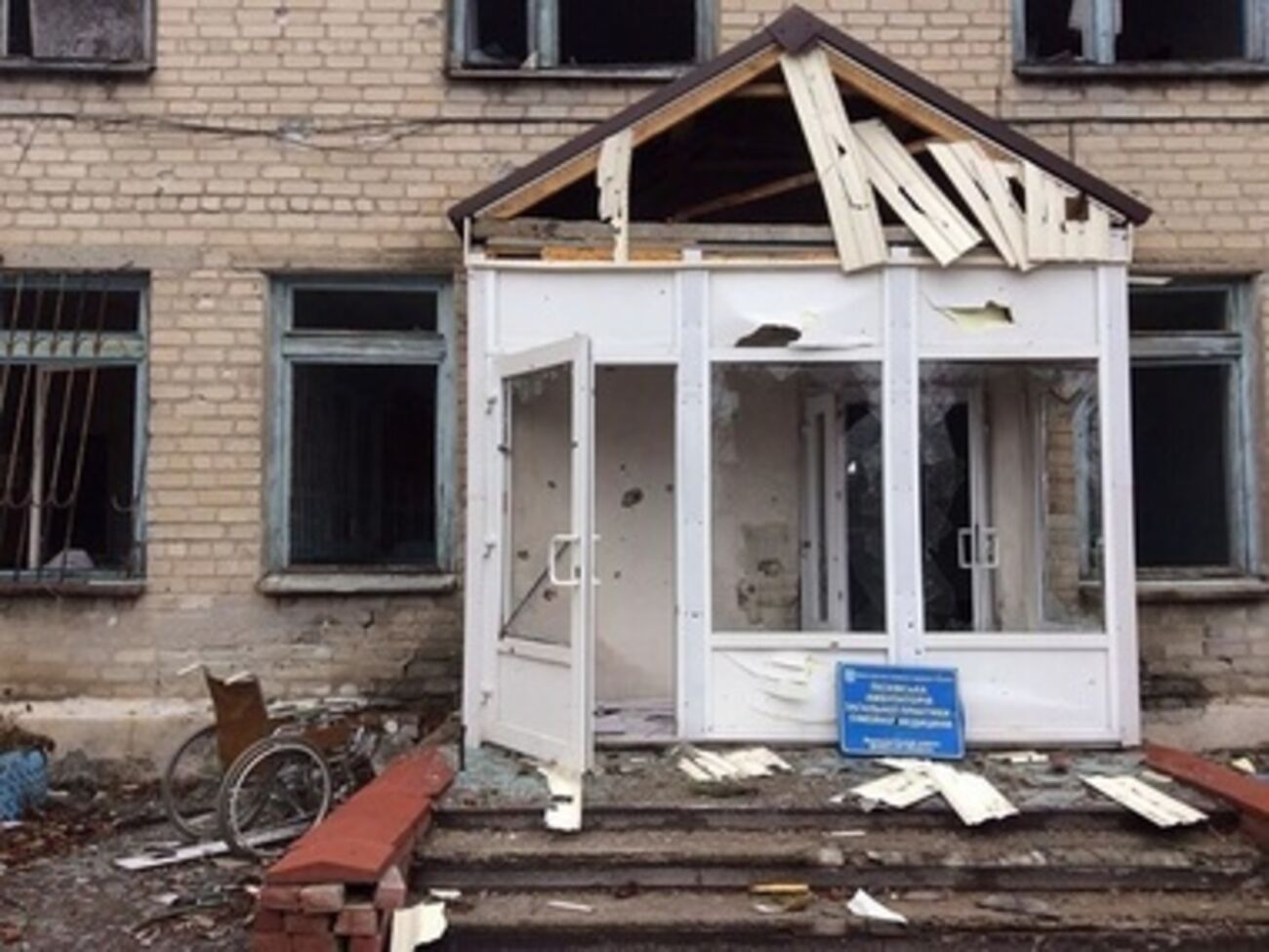 Доник: Если Пески охарактеризовать одним словом, это слово --- "истерзанные"