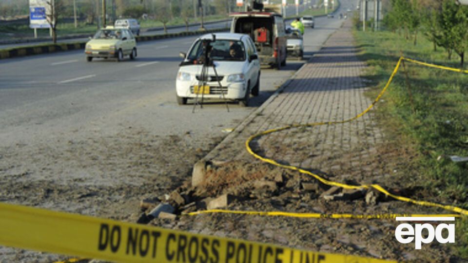 Четыре человека казнены за покушение на Мушаррафа