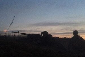 Обстрелы со стороны террористов продолжались