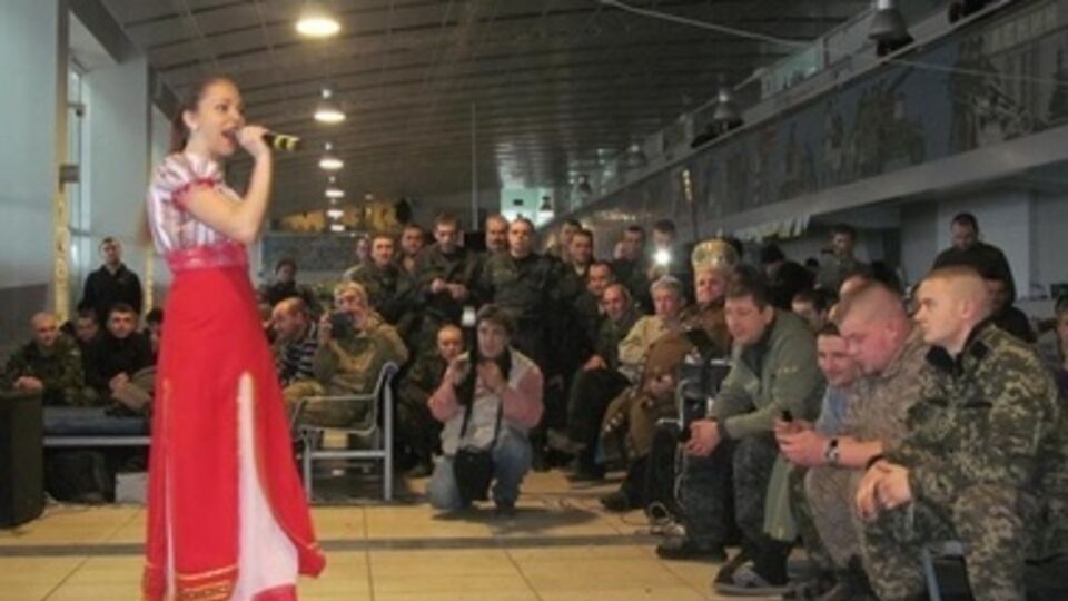 В зоне АТО прошел концерт для бойцов в рамках акции: "Святой Николай – воинам!". Фоторепортаж