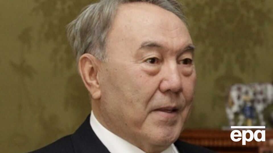 Назарбаев прибыл в Киев