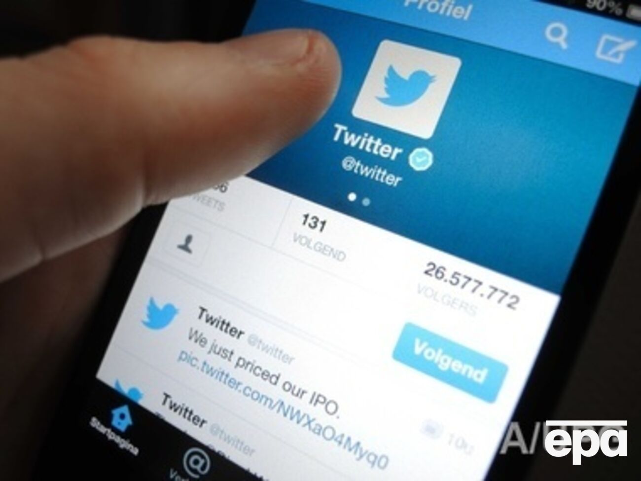 Facebook и Twitter готовы к блокированию на территории России