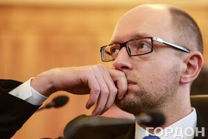 Яценюк и Яресько готовят проект бюджета на вторник