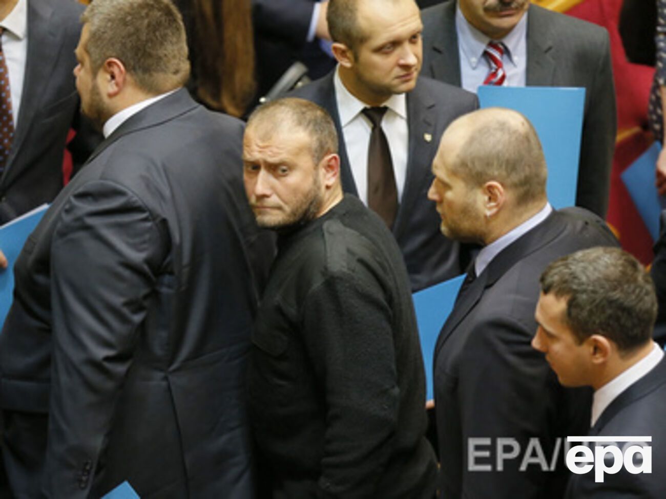 Сегодня депутаты займутся бюджетом и обороной