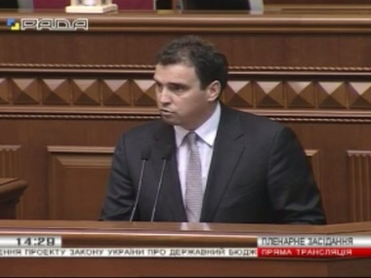 Айварас Абромавичус сообщил, что после проведенных консультаций с общественностью и ведомствами Министерство экономики хочет оставить в Украине 551 стратегическое госпредприятие