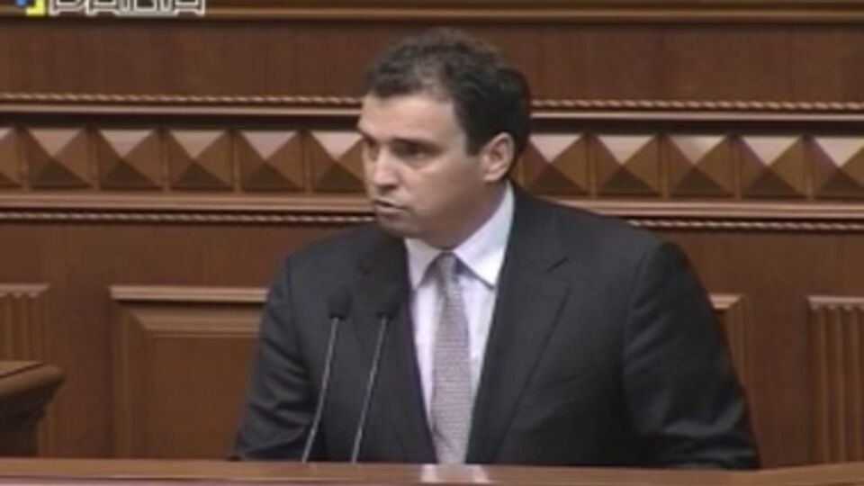 Айварас Абромавичус сообщил, что после проведенных консультаций с общественностью и ведомствами Министерство экономики хочет оставить в Украине 551 стратегическое госпредприятие