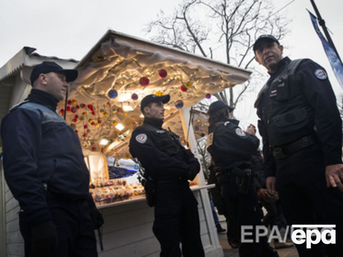 В ответ на три атаки за три дня&nbsp;Франция усилит меры безопасности в публичных местах