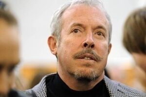 Макаревич: Что же вы, собаки, творите?