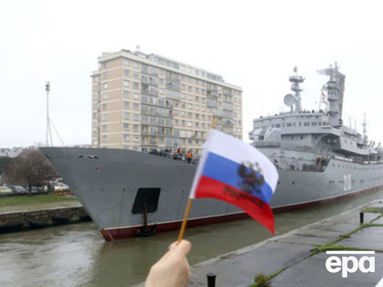 Как изменятся отношения Украины и России после отмены внеблокового статуса?